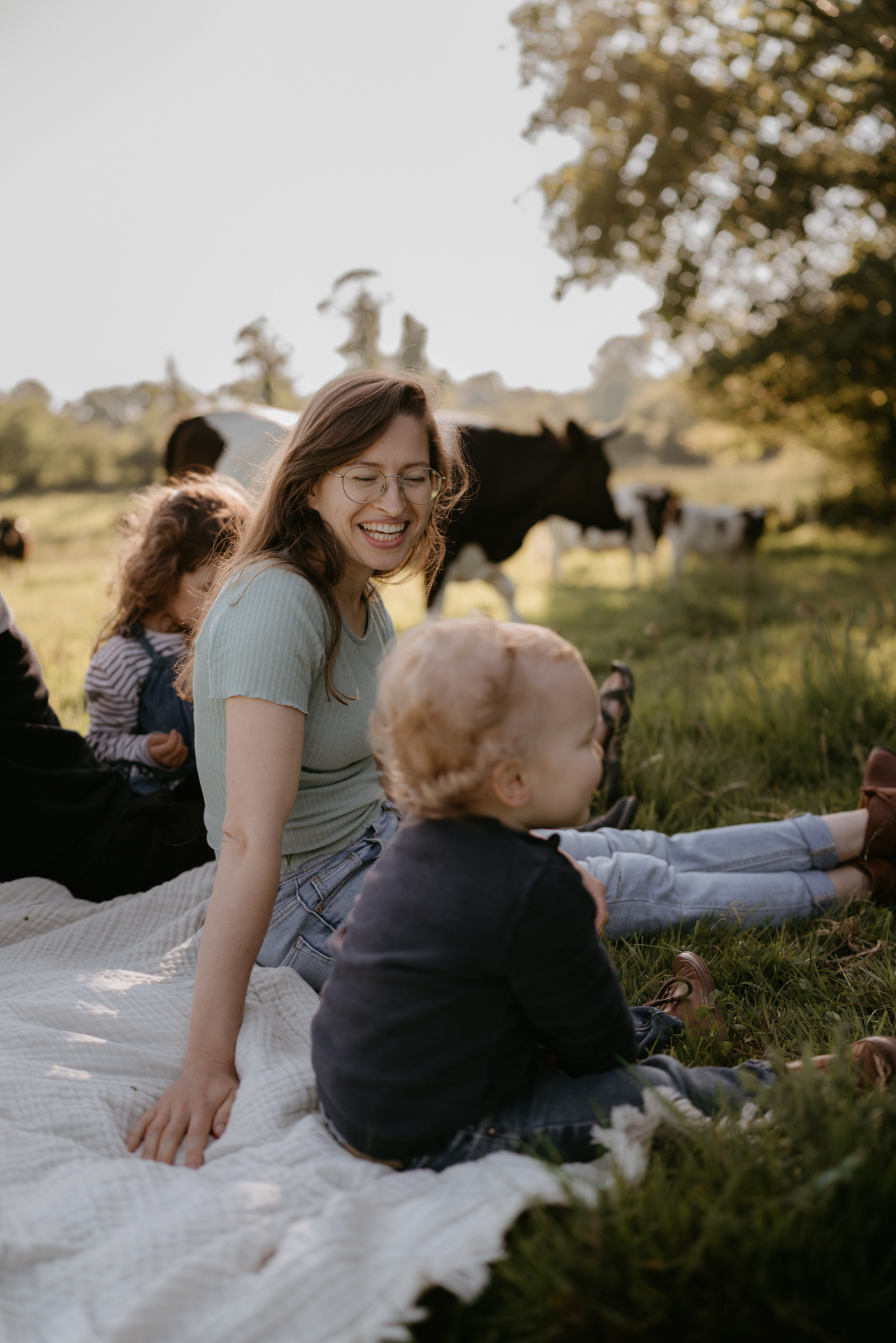 Photographe lifestyle famille campagne Finistère Bretagne