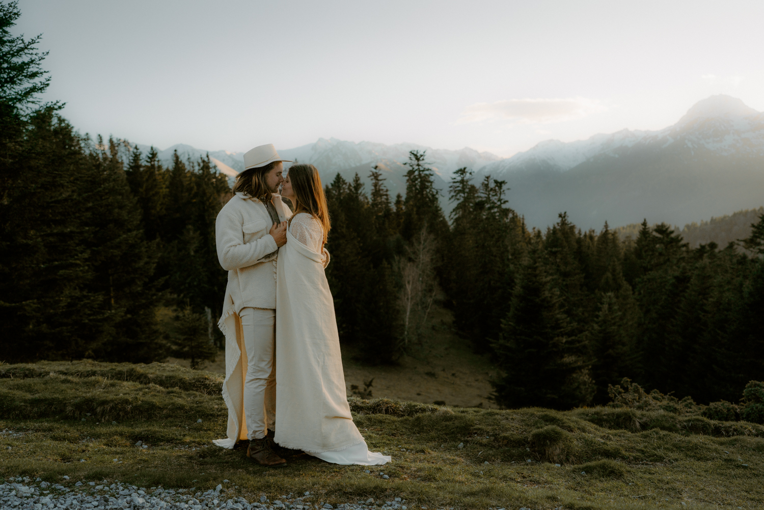 Photographe Mariage intimiste France Pyrénées Hautes Pyrénées