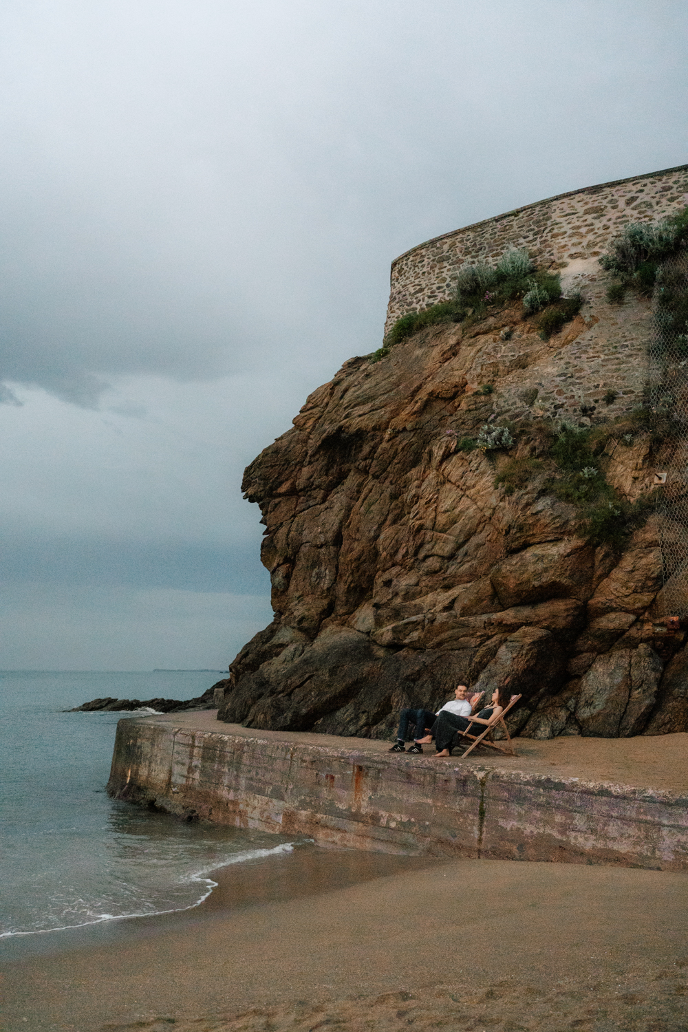 Séance photo couple Bretagne Photographe séance engagement côte d'Émeraude