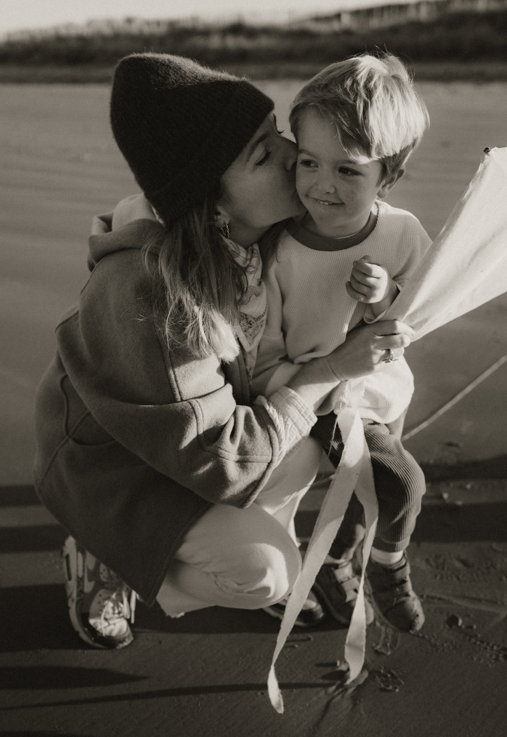 Photographe-Famille-Finistère-FannyJzql-21 Séance photo famille plage hiver Finistère