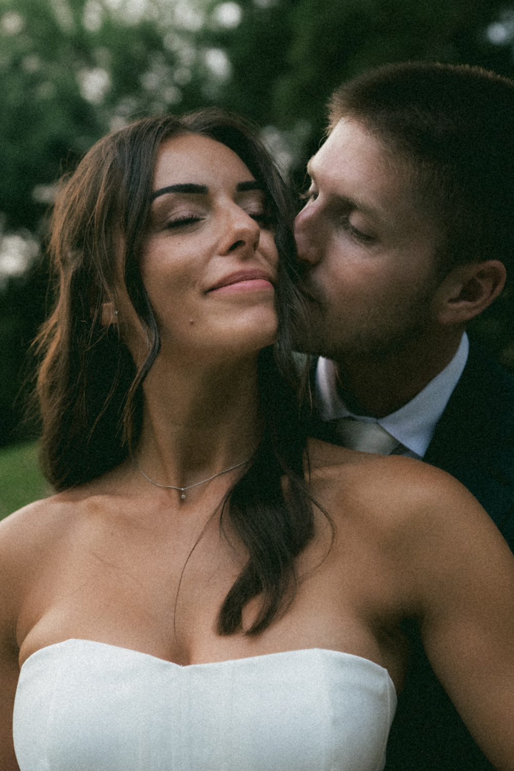 Photographe-Mariage-Bretagne-FannyJzql-AC159 Photographe Mariage Documentaire Editorial