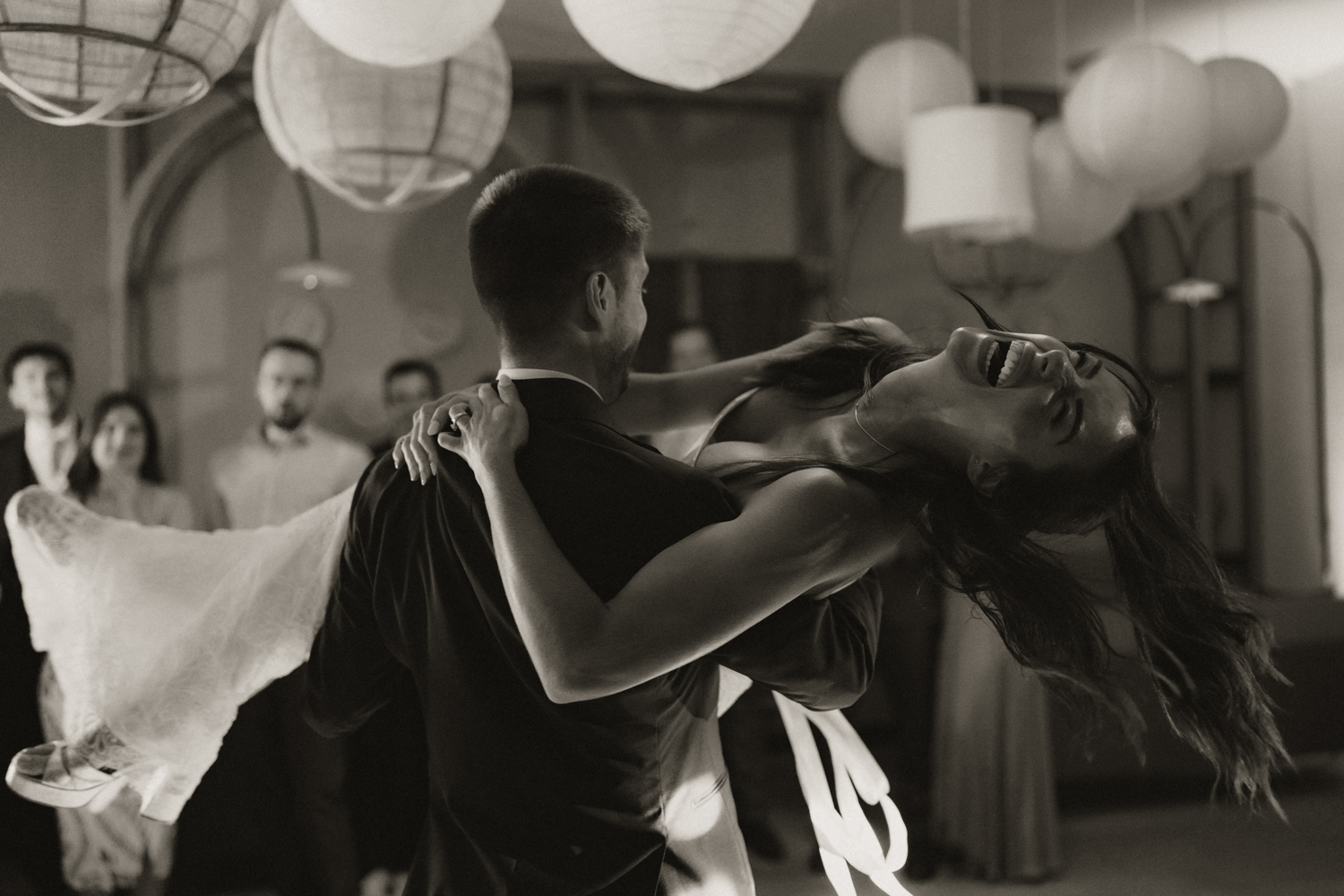 Photographe-Mariage-Bretagne-FannyJzql-AC236 Photographe Mariage Documentaire Editorial