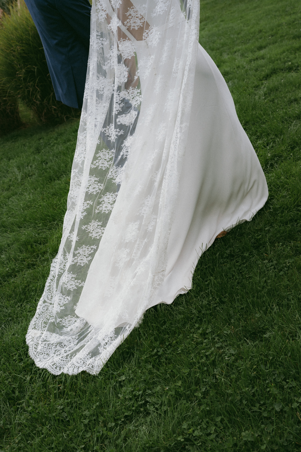 Photographe-Mariage-Paris-DomainedeMauvoisin-FannyJzql189 Photographe Mariage Documentaire Bretagne