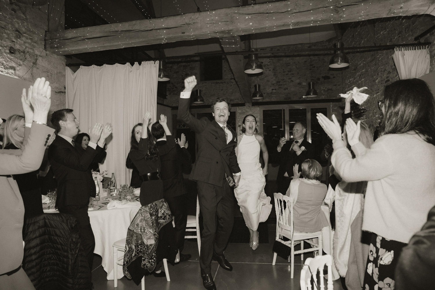 Photographe-Mariage-Paris-DomainedeMauvoisin-FannyJzql225 Photographe Mariage Bretagne